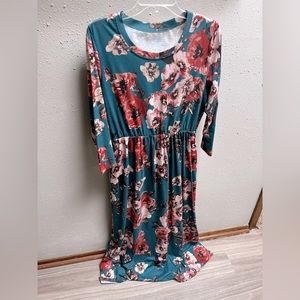 Floral Maxi Dress 3/4 Sleeve POCKETS!